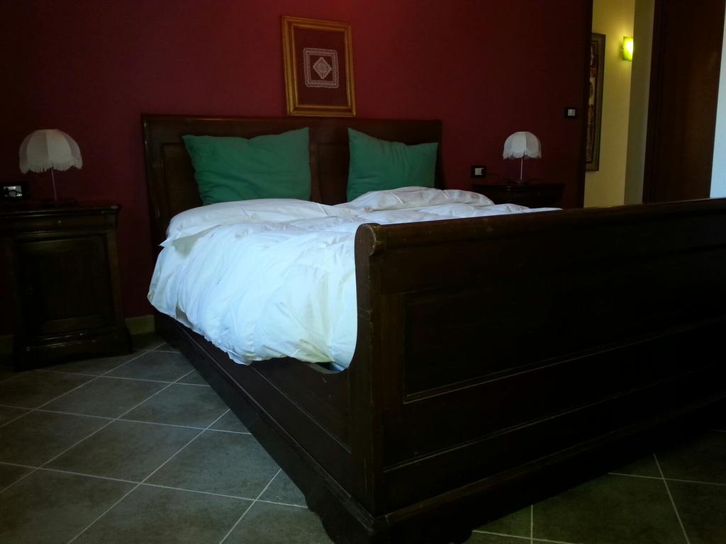 Il Giardinaccio Agriturismo LʼAquila Zimmer foto